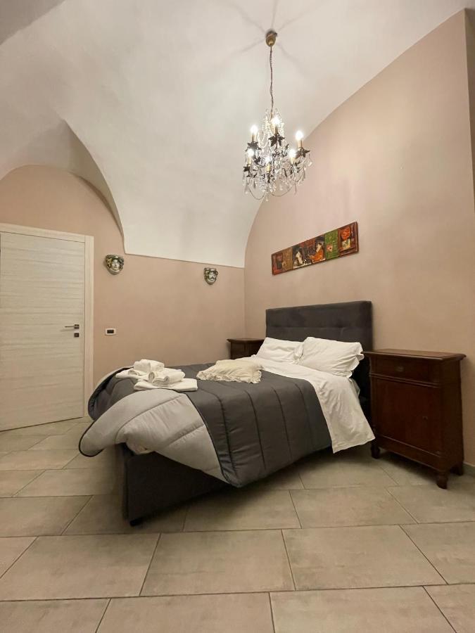 Bed and Breakfast Sunshine House à Catane Extérieur photo