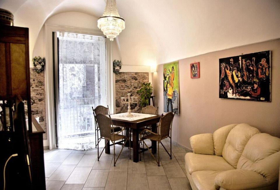 Bed and Breakfast Sunshine House à Catane Extérieur photo